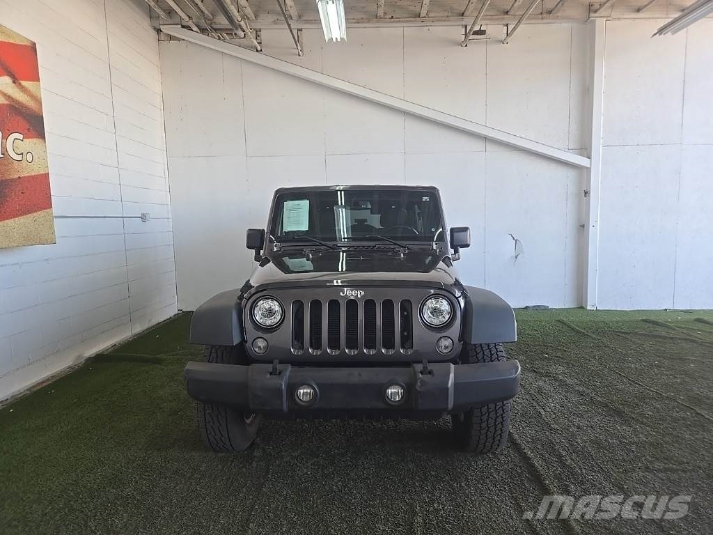 Jeep Wrangler JK Otomobiller