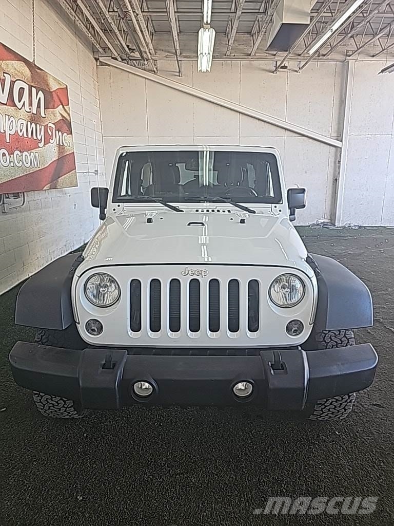Jeep Wrangler Unlimited Otomobiller