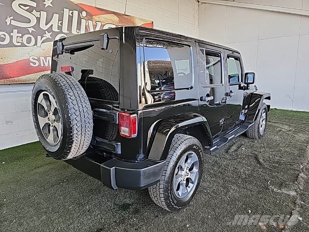 Jeep Wrangler JK Unlimited Otomobiller