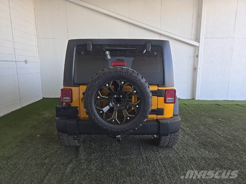 Jeep Wrangler Unlimited Otomobiller