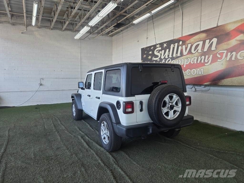 Jeep Wrangler Otomobiller