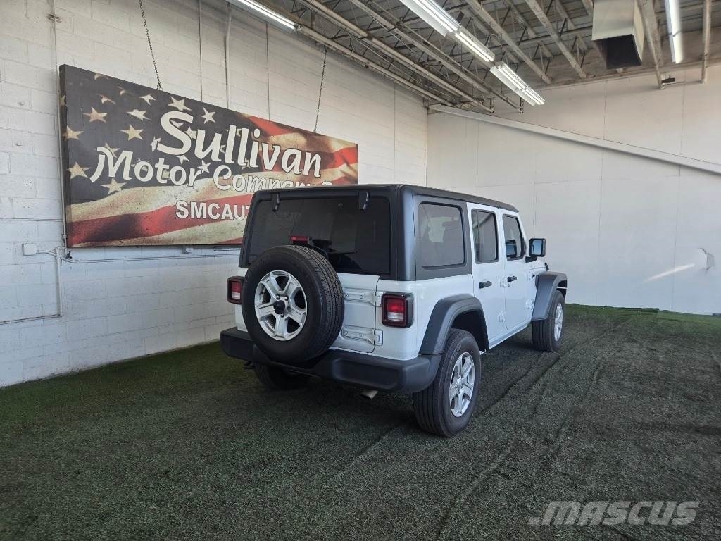 Jeep Wrangler Otomobiller
