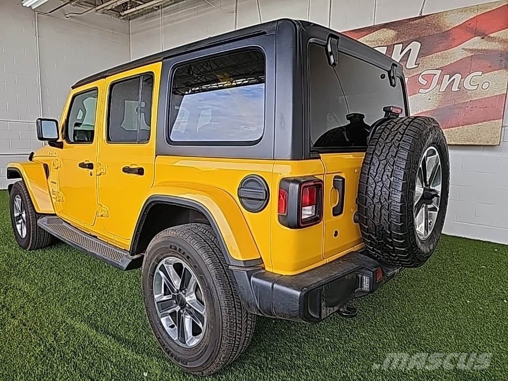 Jeep Wrangler Otomobiller
