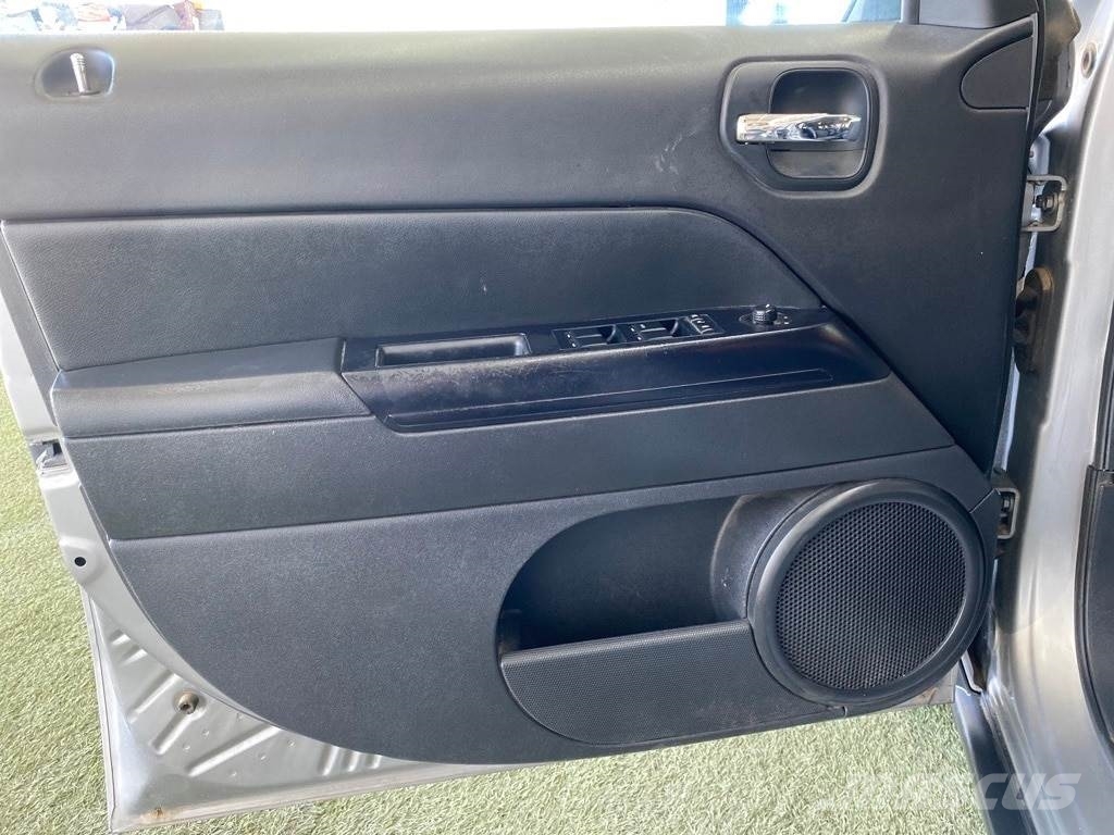 Jeep Patriot Voiture