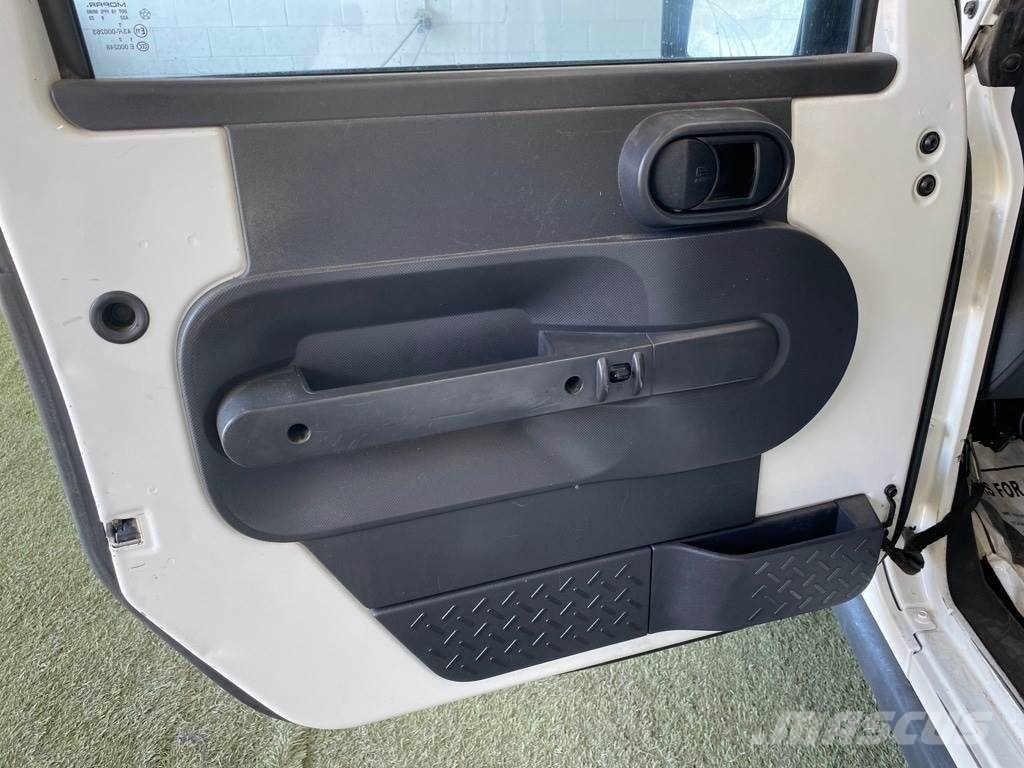 Jeep Wrangler Unlimited Otomobiller