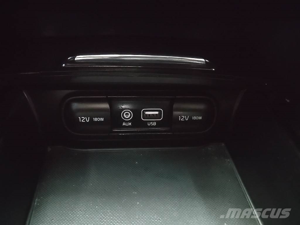 Kia Optima PKWs
