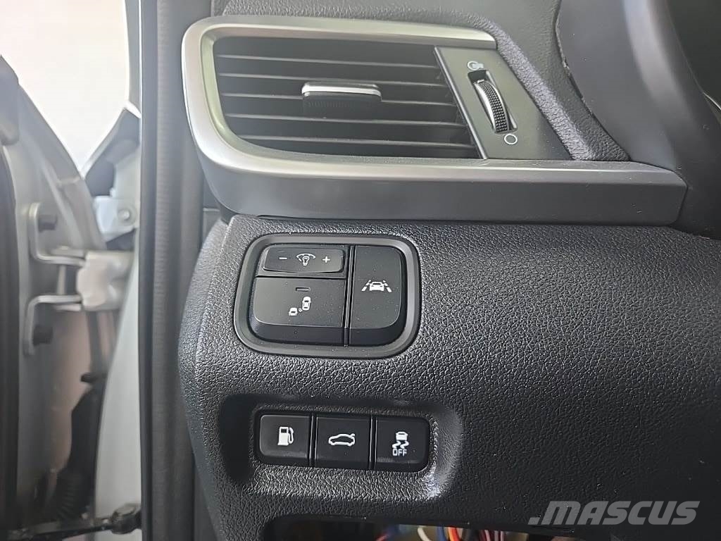Kia Optima PKWs