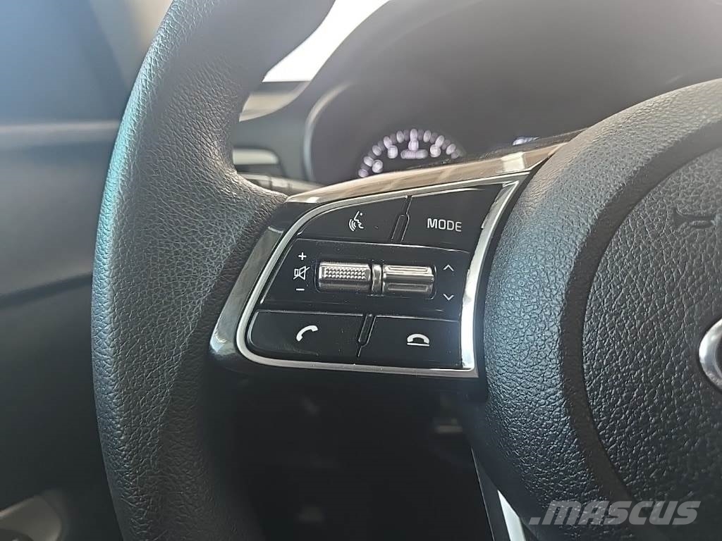 Kia Optima PKWs