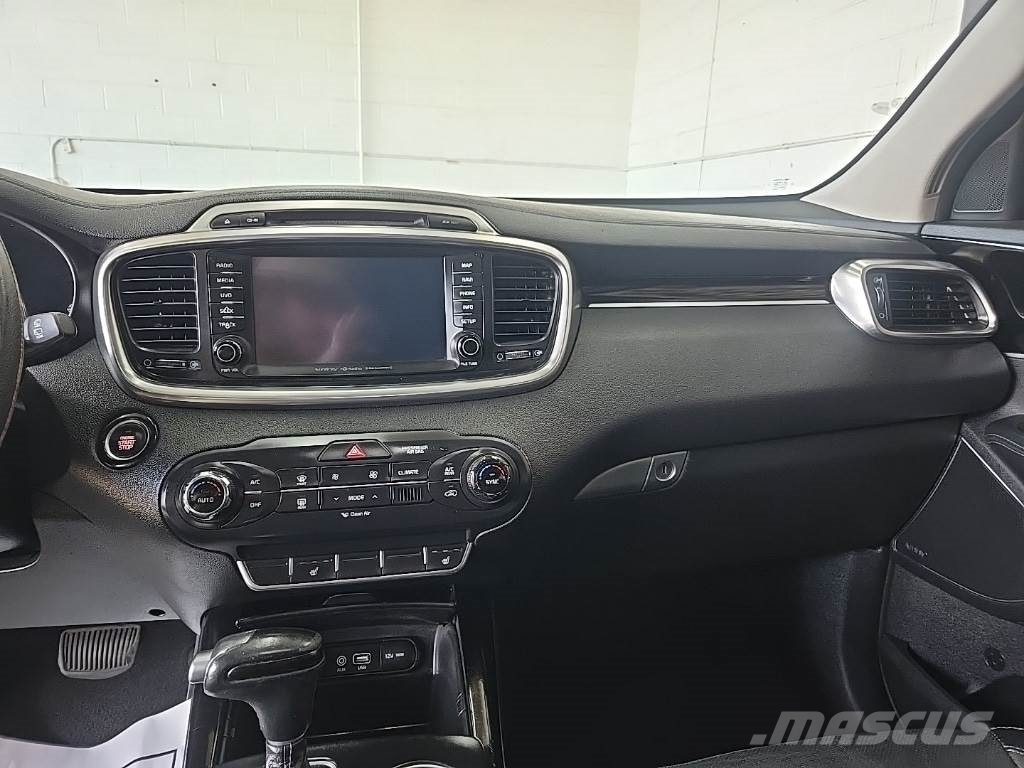 Kia Sorento PKWs