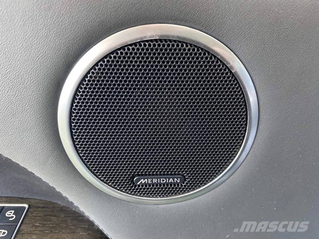 Land Rover Range Rover Sport Avtomobili