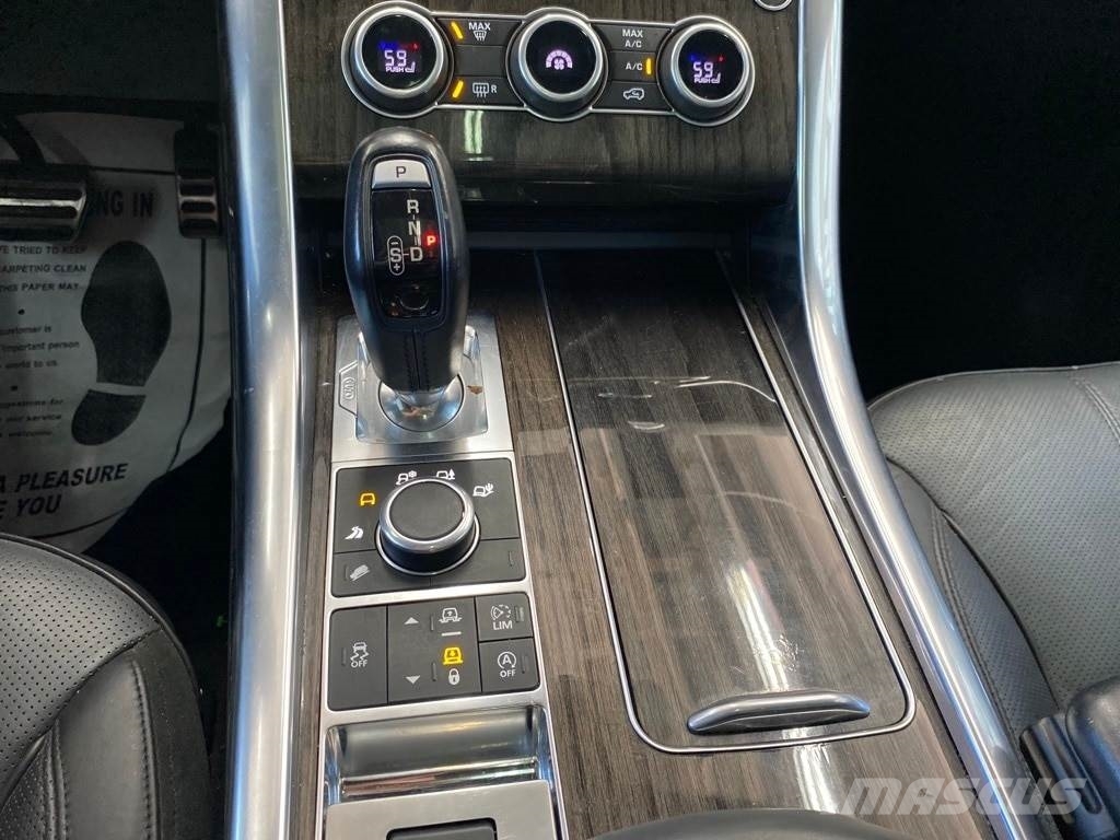 Land Rover Range Rover Sport Avtomobili