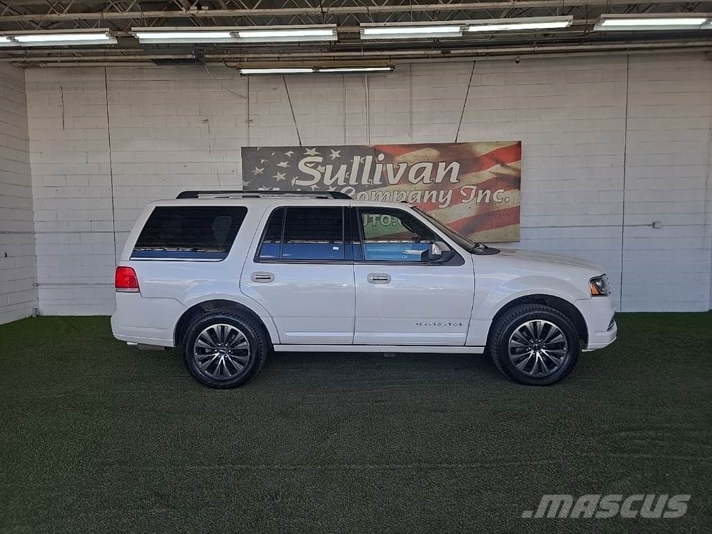 Lincoln Navigator 汽车