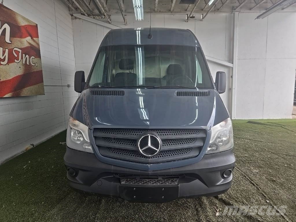 Mercedes-Benz Sprinter 2500 Other