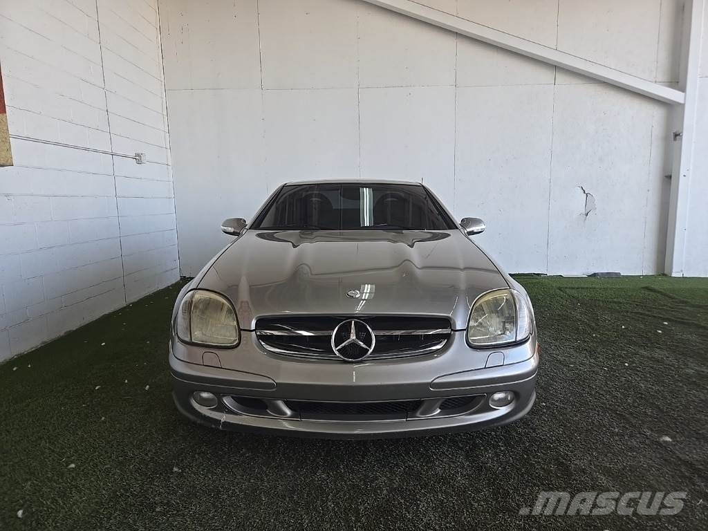 Mercedes-Benz SLK-Class 汽車