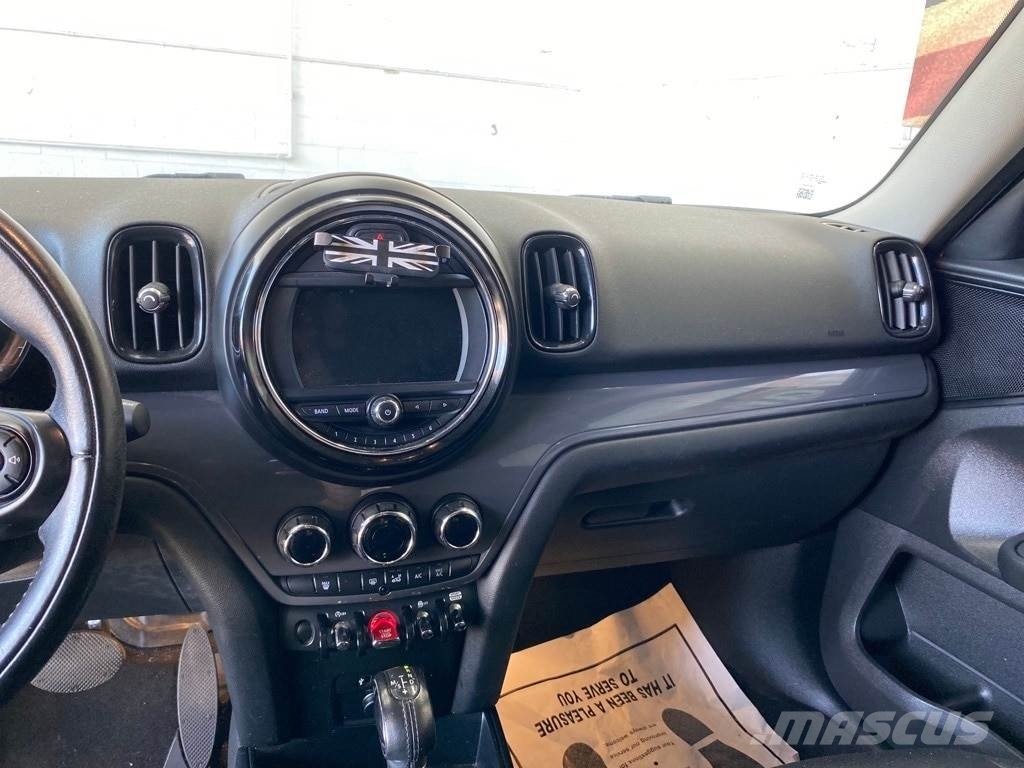 Mini Countryman Легковые автомобили