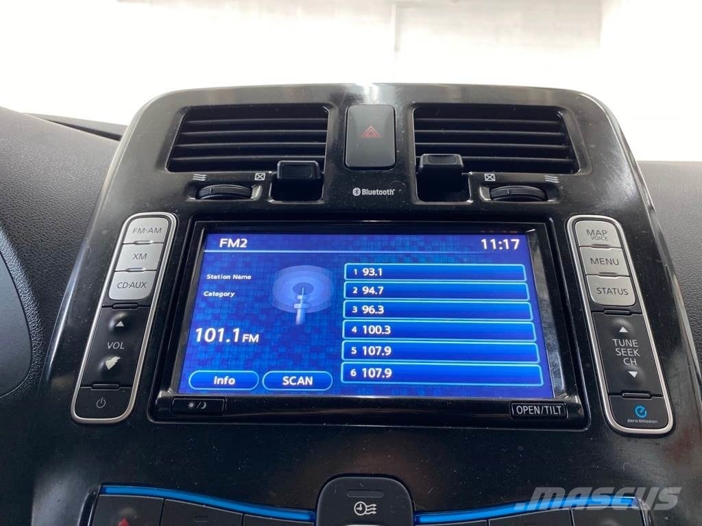 Nissan LEAF Voiture