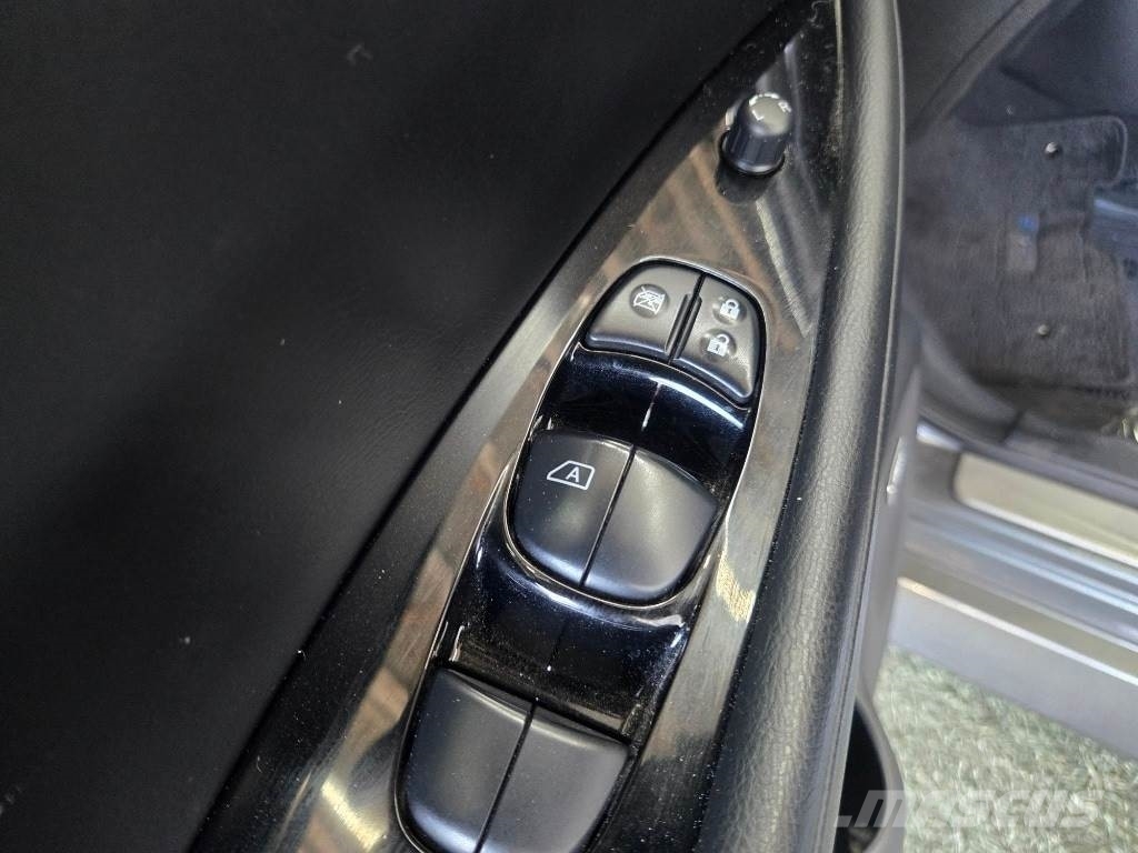 Nissan LEAF Voiture