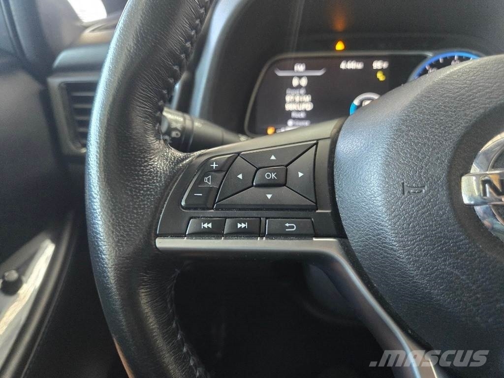 Nissan LEAF Voiture