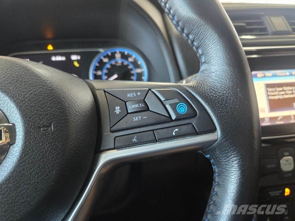Nissan LEAF Voiture