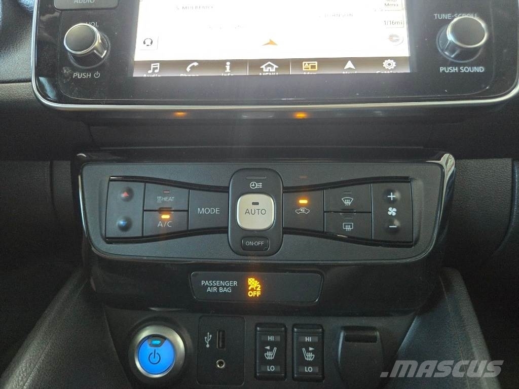 Nissan LEAF Voiture