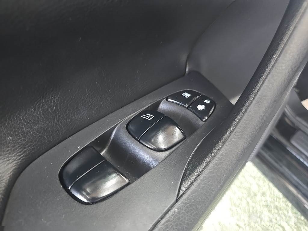 Nissan Altima Voiture