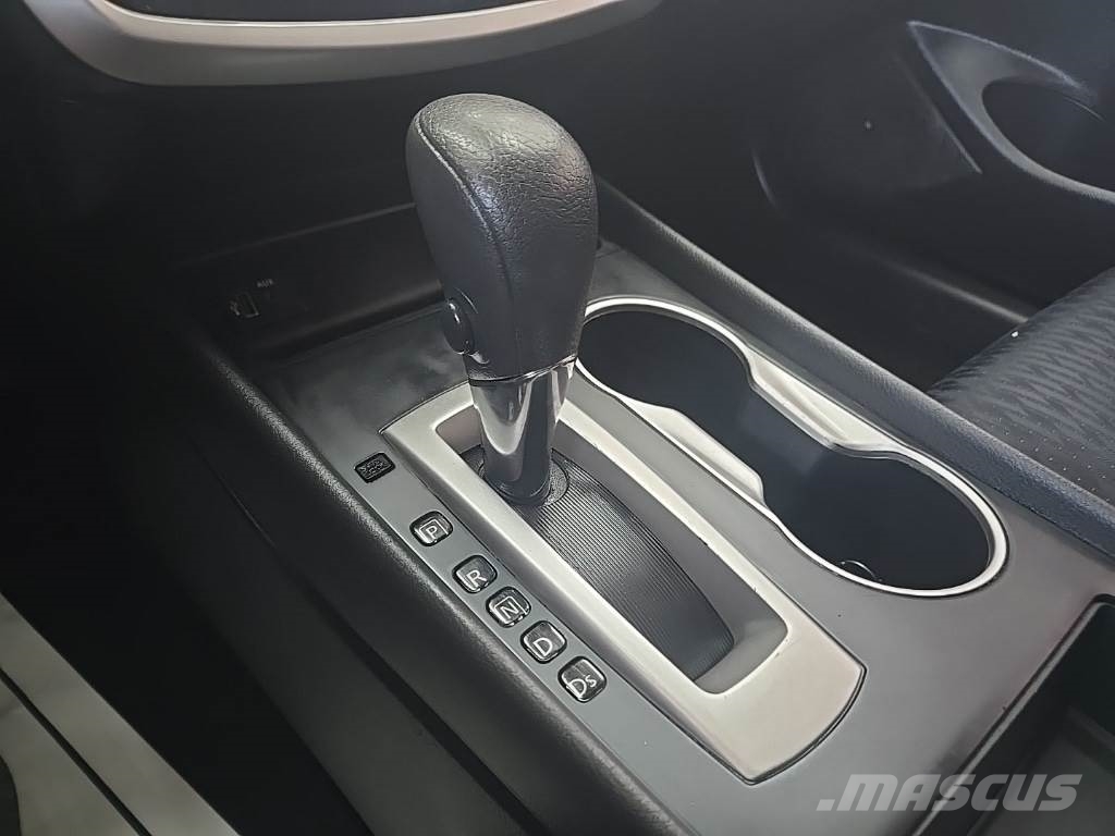 Nissan Altima Voiture