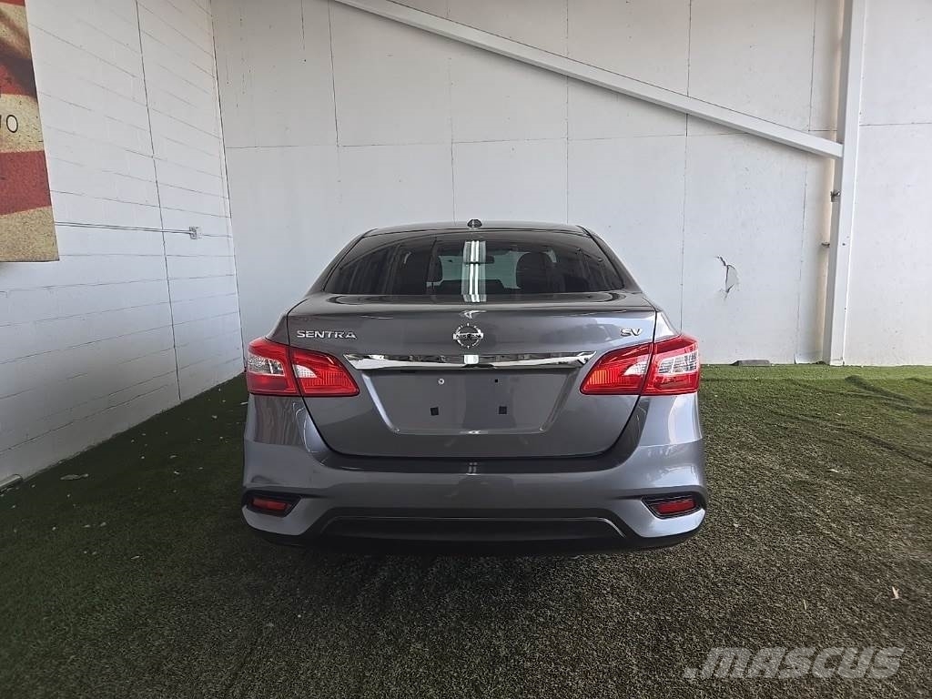Nissan Sentra Voiture