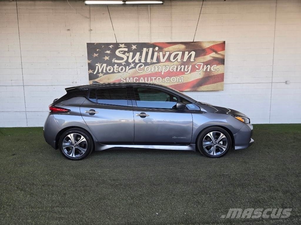 Nissan LEAF Voiture
