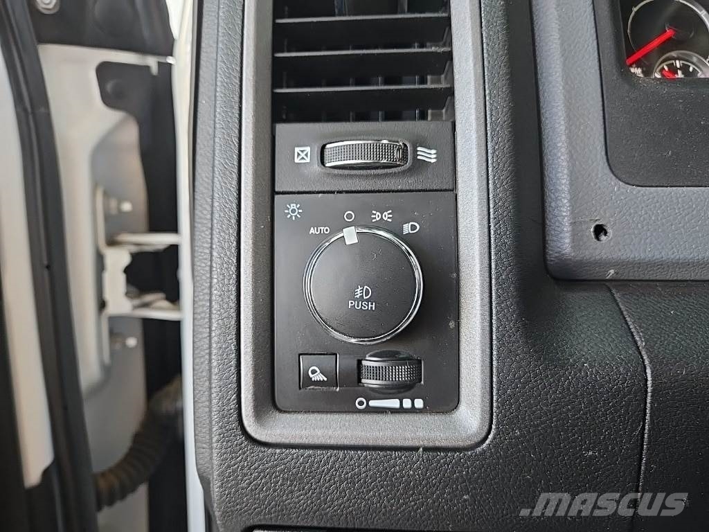 RAM 2500 皮卡车
