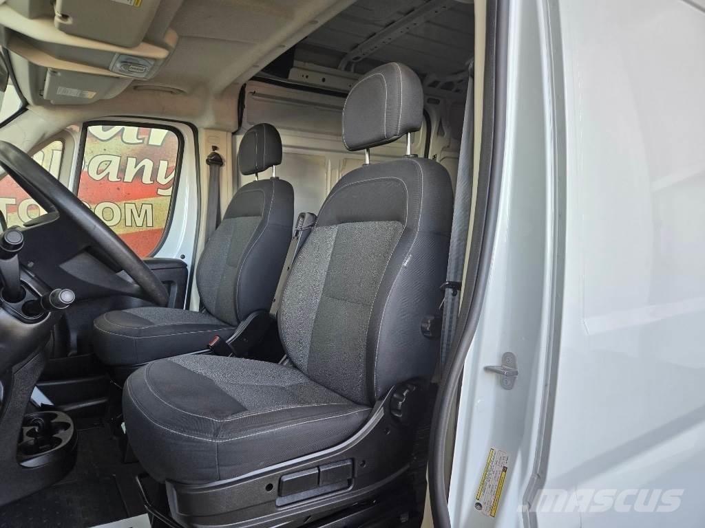 RAM ProMaster 3500 Outros Camiões