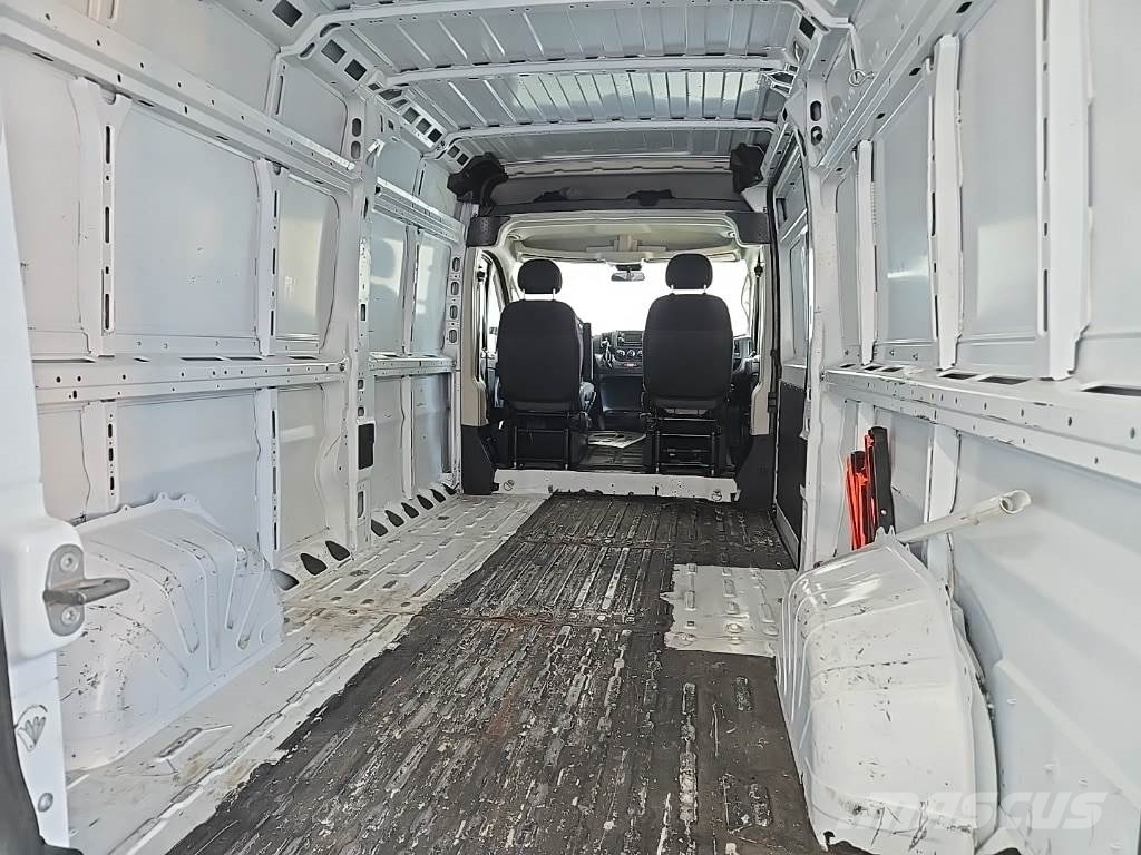 RAM ProMaster 3500 Outros Camiões