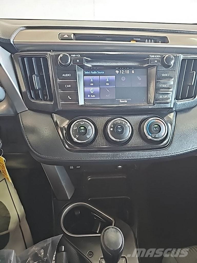 Toyota RAV4 자동차
