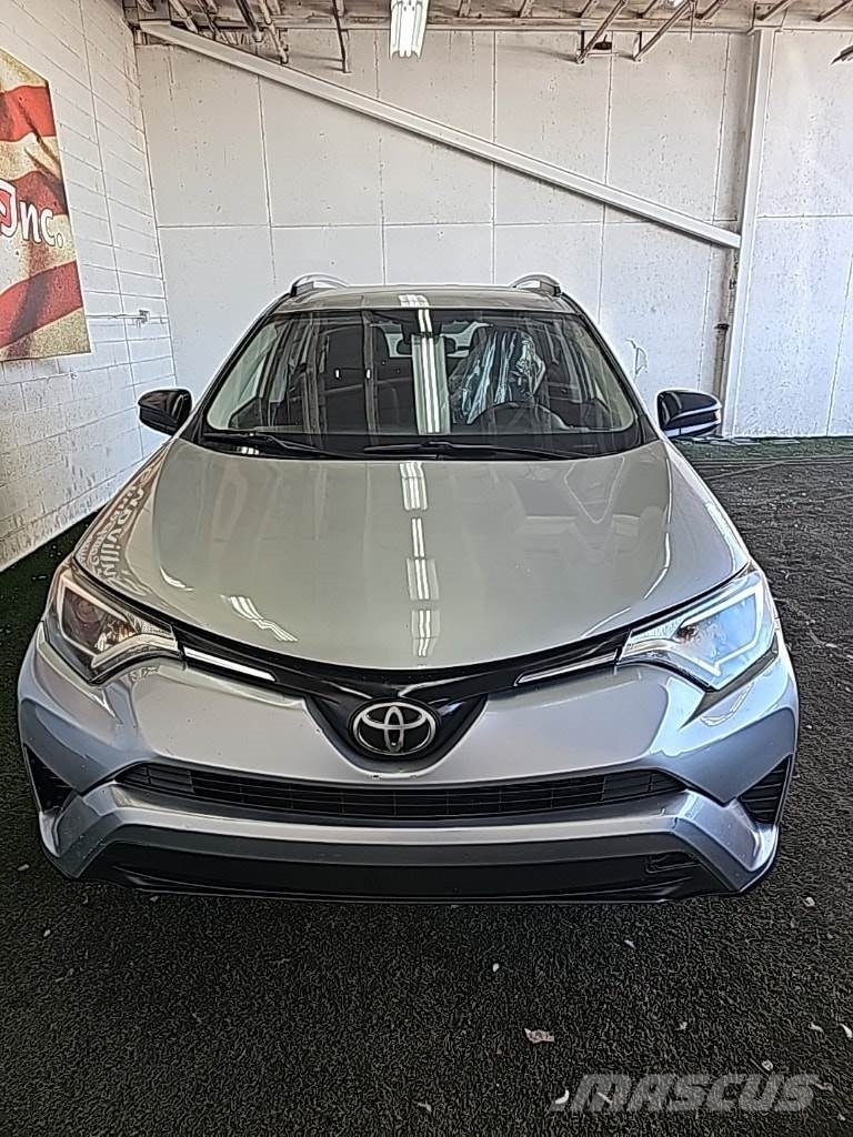 Toyota RAV4 자동차