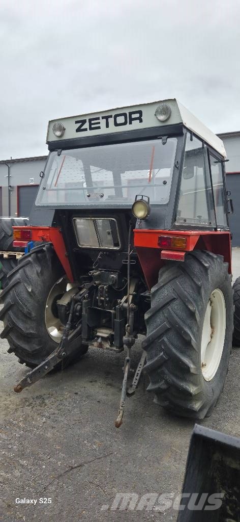 Zetor 5245 الجرارات