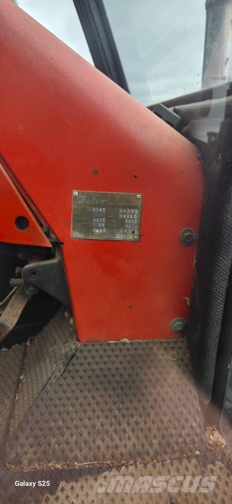 Zetor 5245 الجرارات