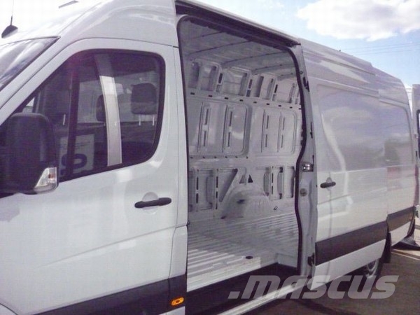 Mercedes-Benz Sprinter 315 CDI LWB High Roof 廂式貨物運輸車