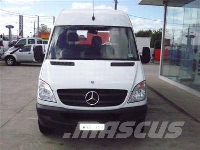 Mercedes-Benz Sprinter 315 CDI LWB High Roof 廂式貨物運輸車