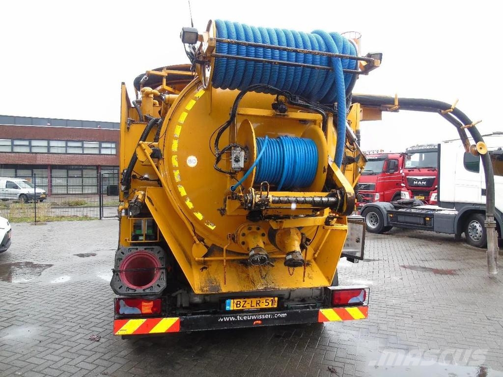 Scania P360 360 + COMBI VACUUM WIEDEMANN + 6X4 شاحنات مزدوجة / خلخلة