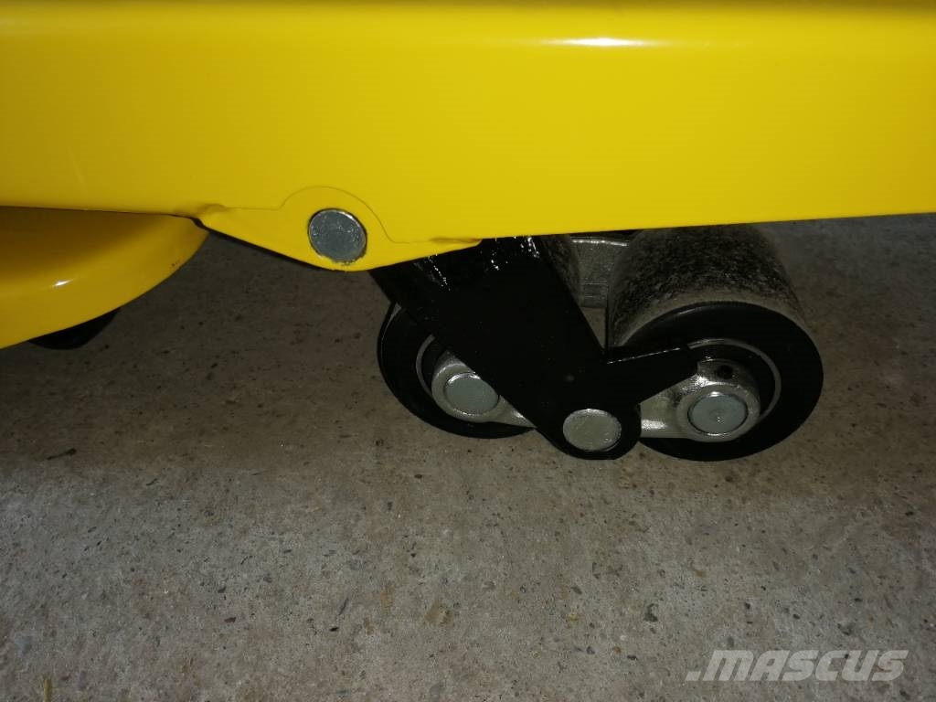Hyster Gumeni paletar 2500kg - Odmah Dostupni Hand pallet trucks