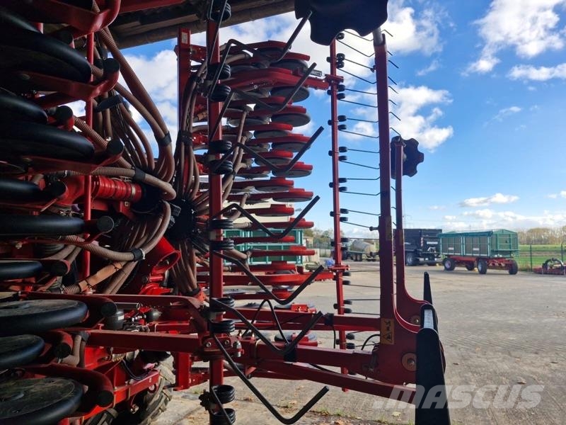 Kverneland u- Drill 6m 農業機械 - その他