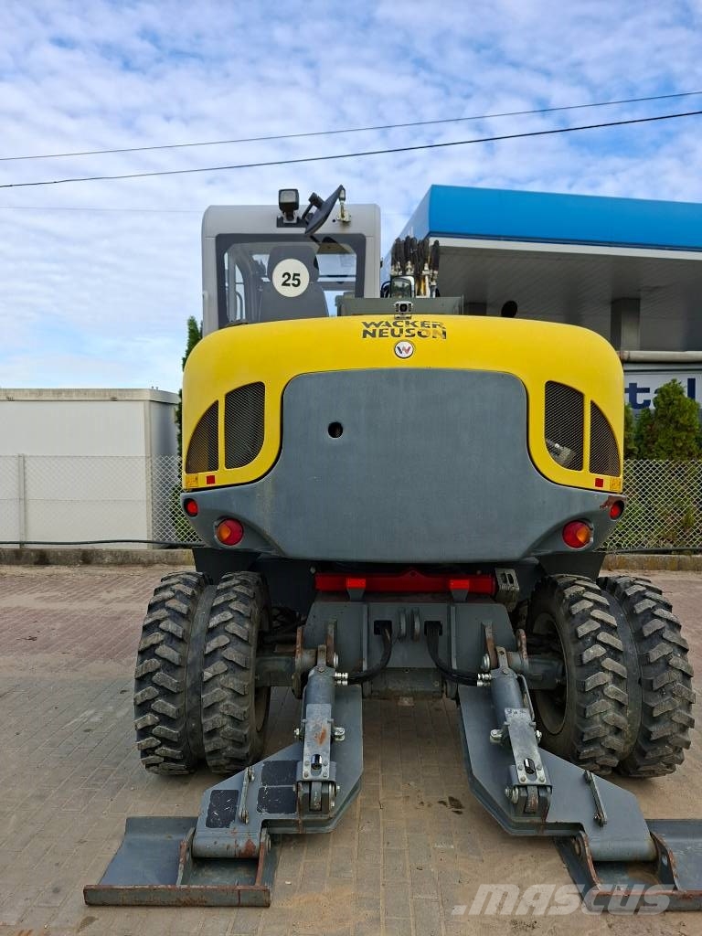 Wacker Neuson EW 100 Wheeled excavators