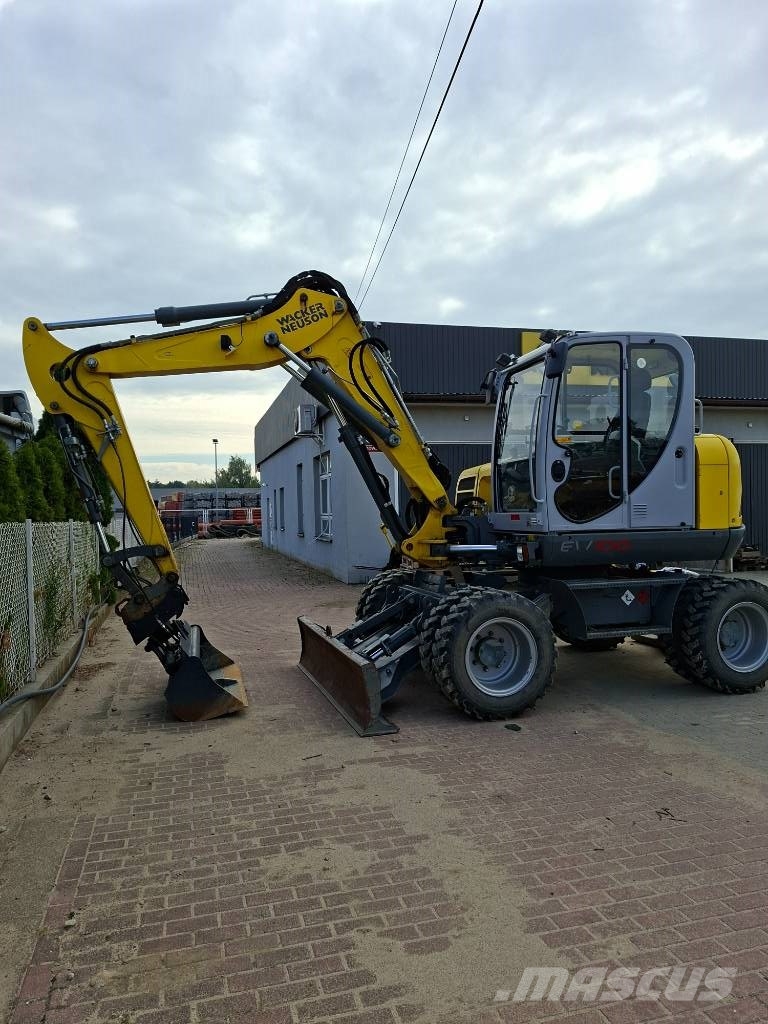 Wacker Neuson EW 100 Wheeled excavators