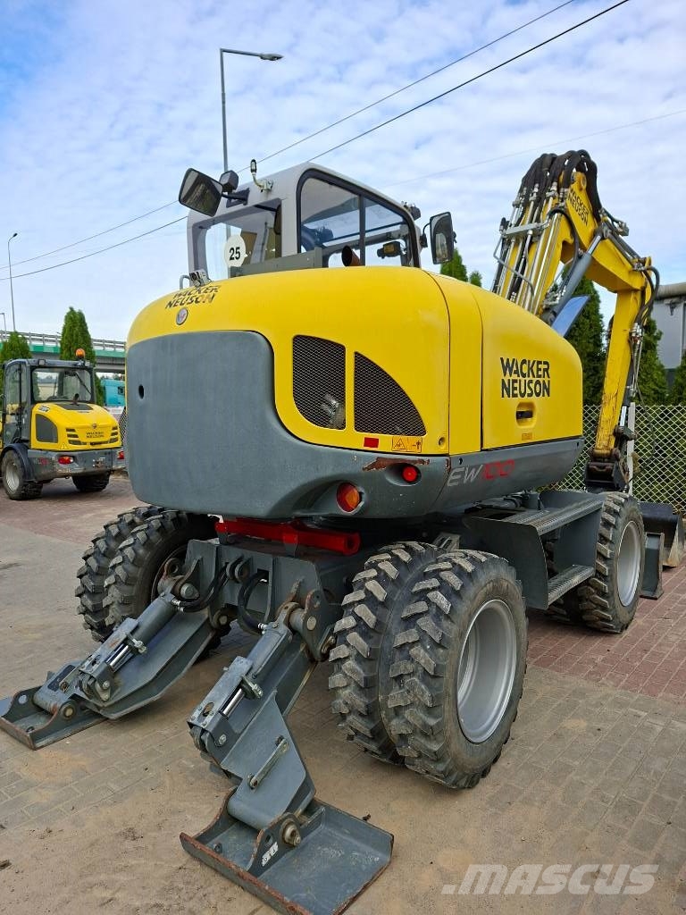 Wacker Neuson EW 100 Wheeled excavators
