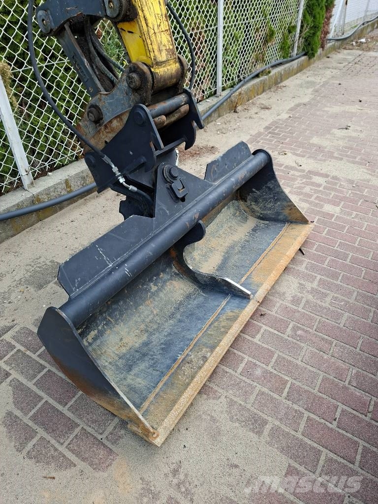 Wacker Neuson EW 100 Wheeled excavators