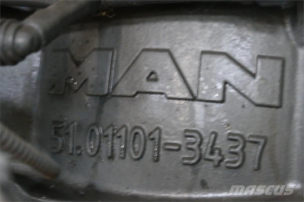 MAN D2676 LE121 معدات أحرى للفاكهة والخمور