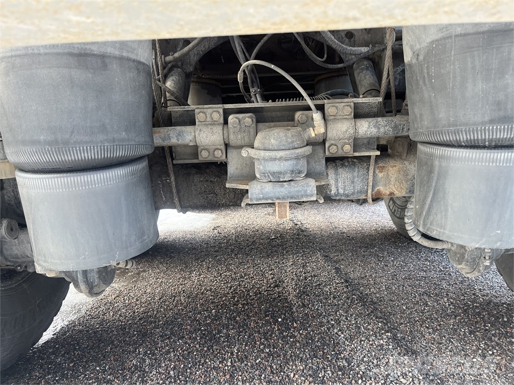 SLP 4-aks liukutelikärry Tipper semi-trailers