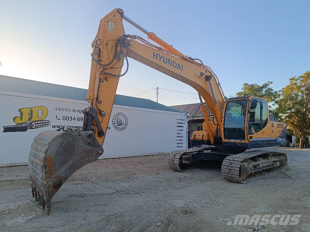 Hyundai R220LC-9A Pelle sur chenilles