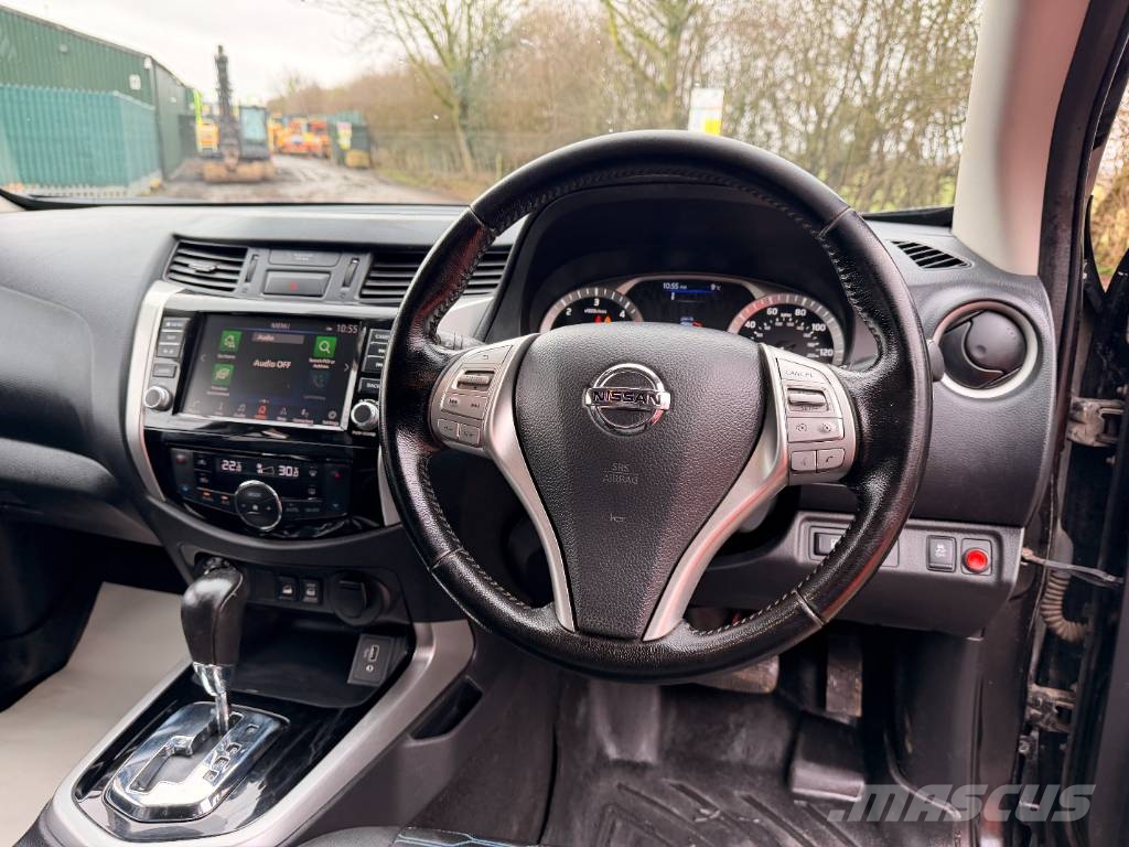 Nissan Navara Flakbilar/Pickuper