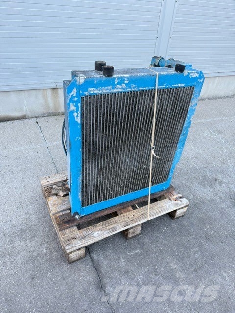 Fuchs MHL 360 USED HYDRAULIC COOLER Radiátory
