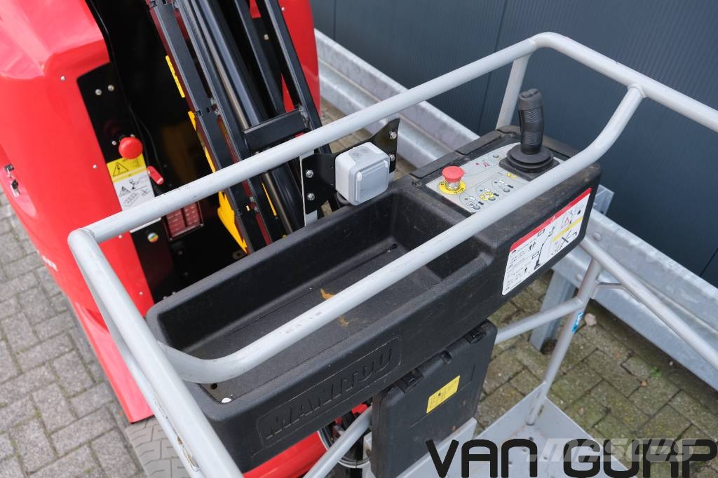 Manitou 100 VJR | 2019 | 95h Nacele cu brat articulat